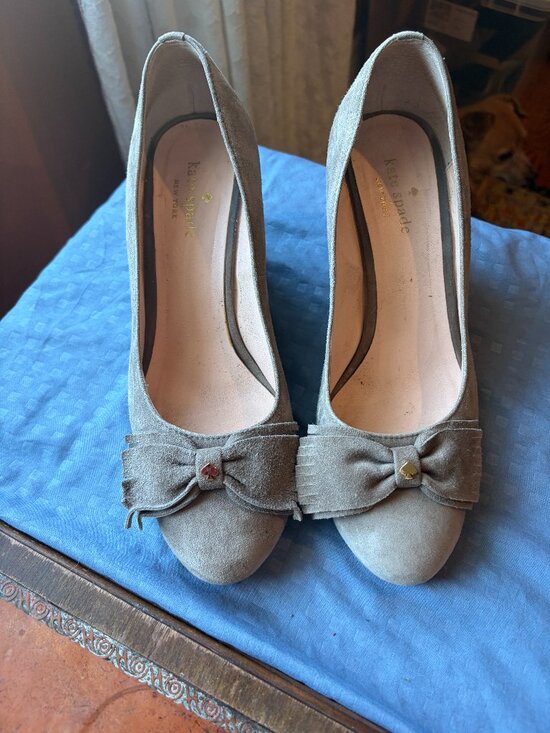Kate Spade Shoes - Kate Spade 9   Taupe.